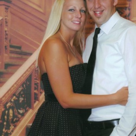 Bcbg maxazria Black midi dress with poko dots. - Picture 2 of 8